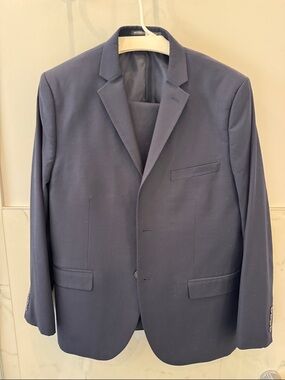 H&M Men's Dark Navy Suite